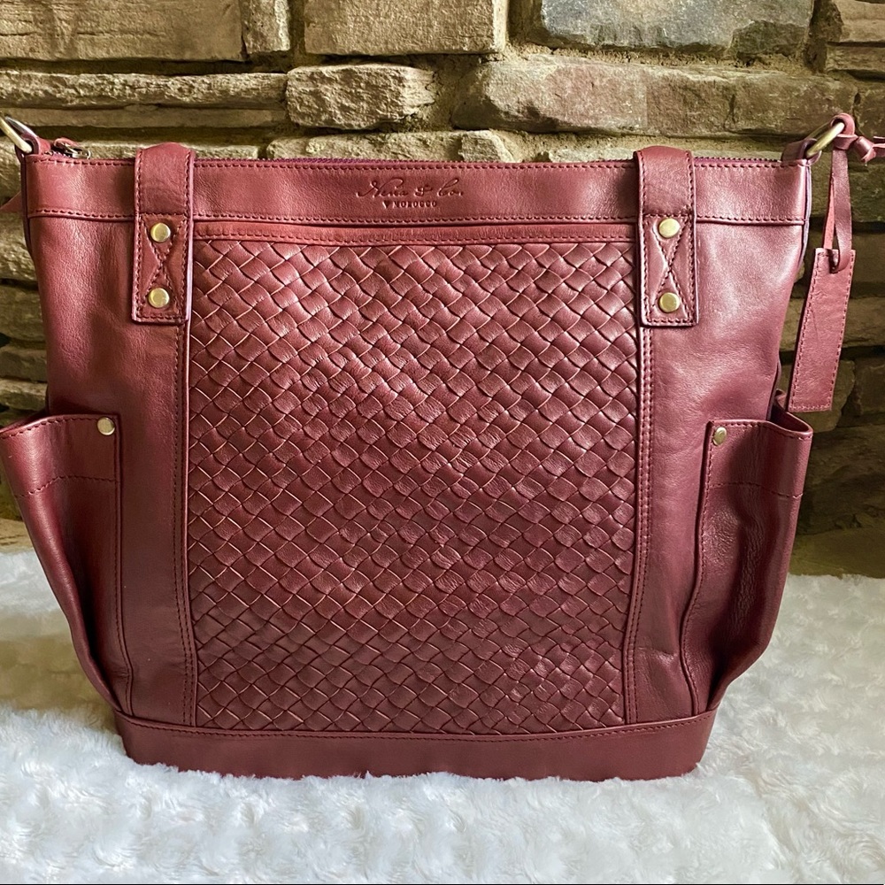 Nena & Co. Cabernet Woven Morocco MTPB